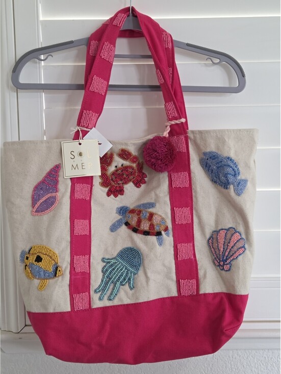 Handbags - NWT Sol Mer Beaded Beach Tote Bag Pink Canvas Sea Life Crab Turtle Shell Pom Pom